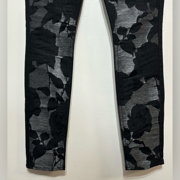 7 For All Mankind Pieced Skinny Gwenevere Shantung Colorblock Floral Jeans - Picture 7 of 15